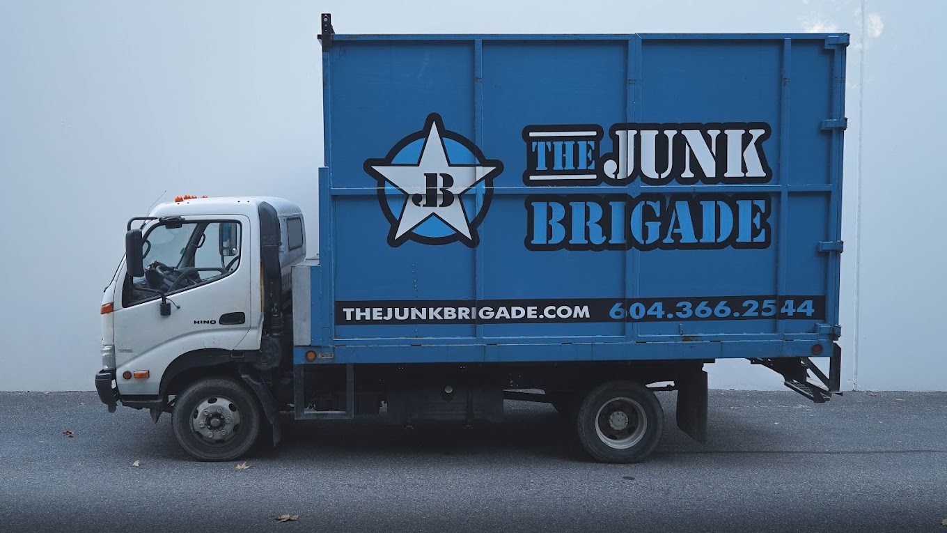 big blue junk removal truck